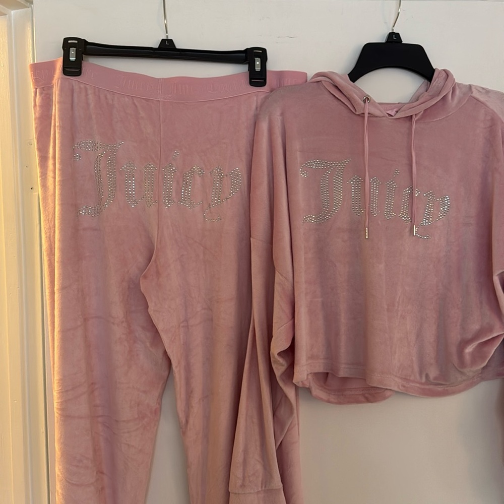 Juicy Couture Velour Lounge Set